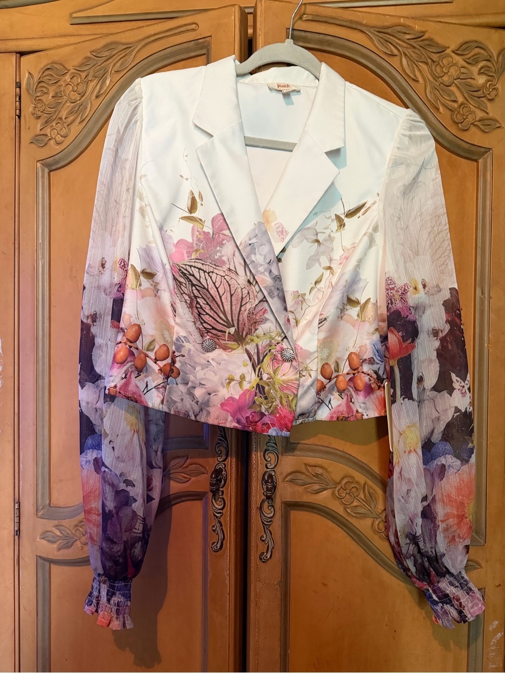 Double breasted cropped garden blouses - Picture 2 of 8